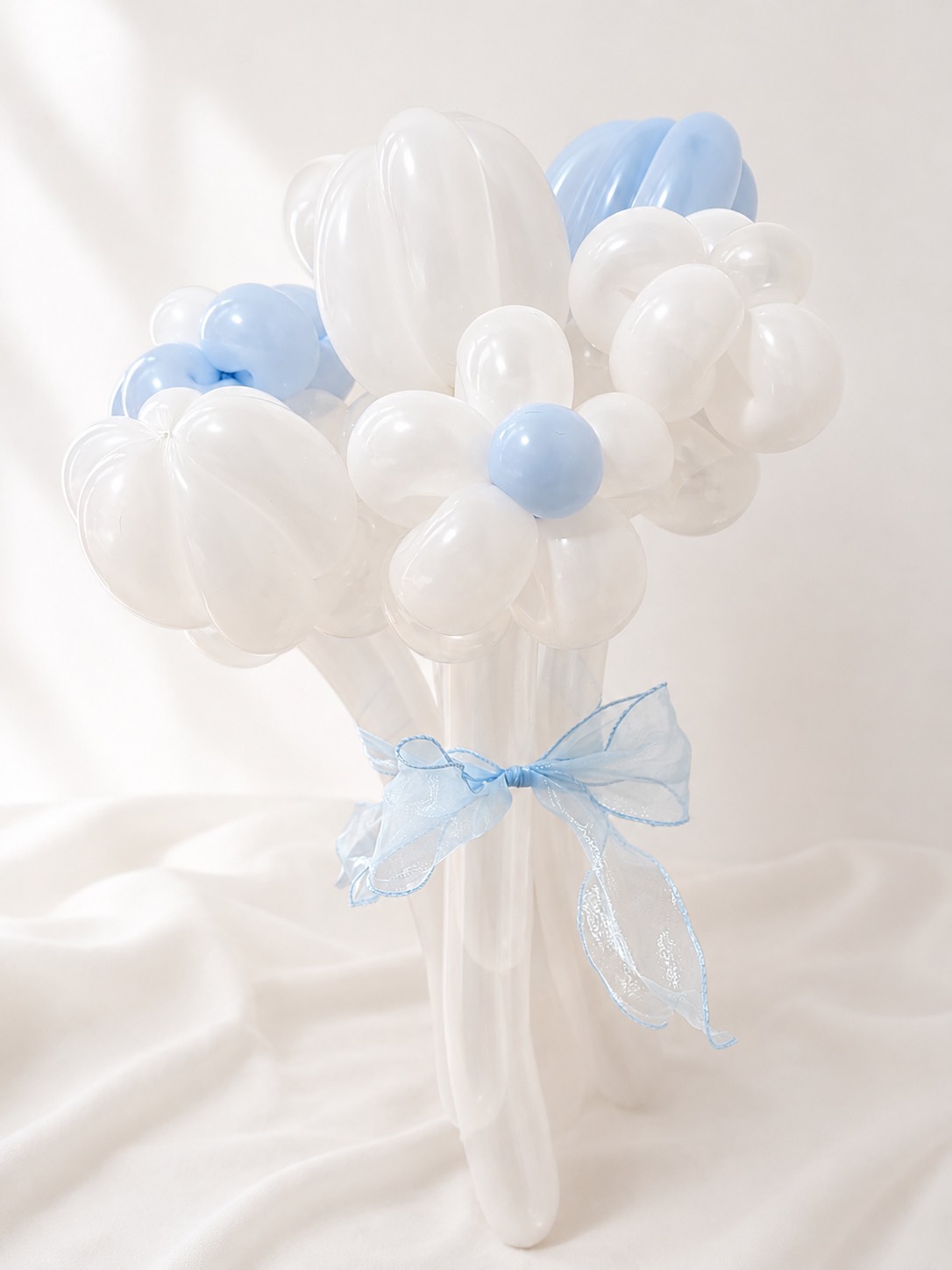 Bouquet(blue)のホテル客室バルーン装飾
